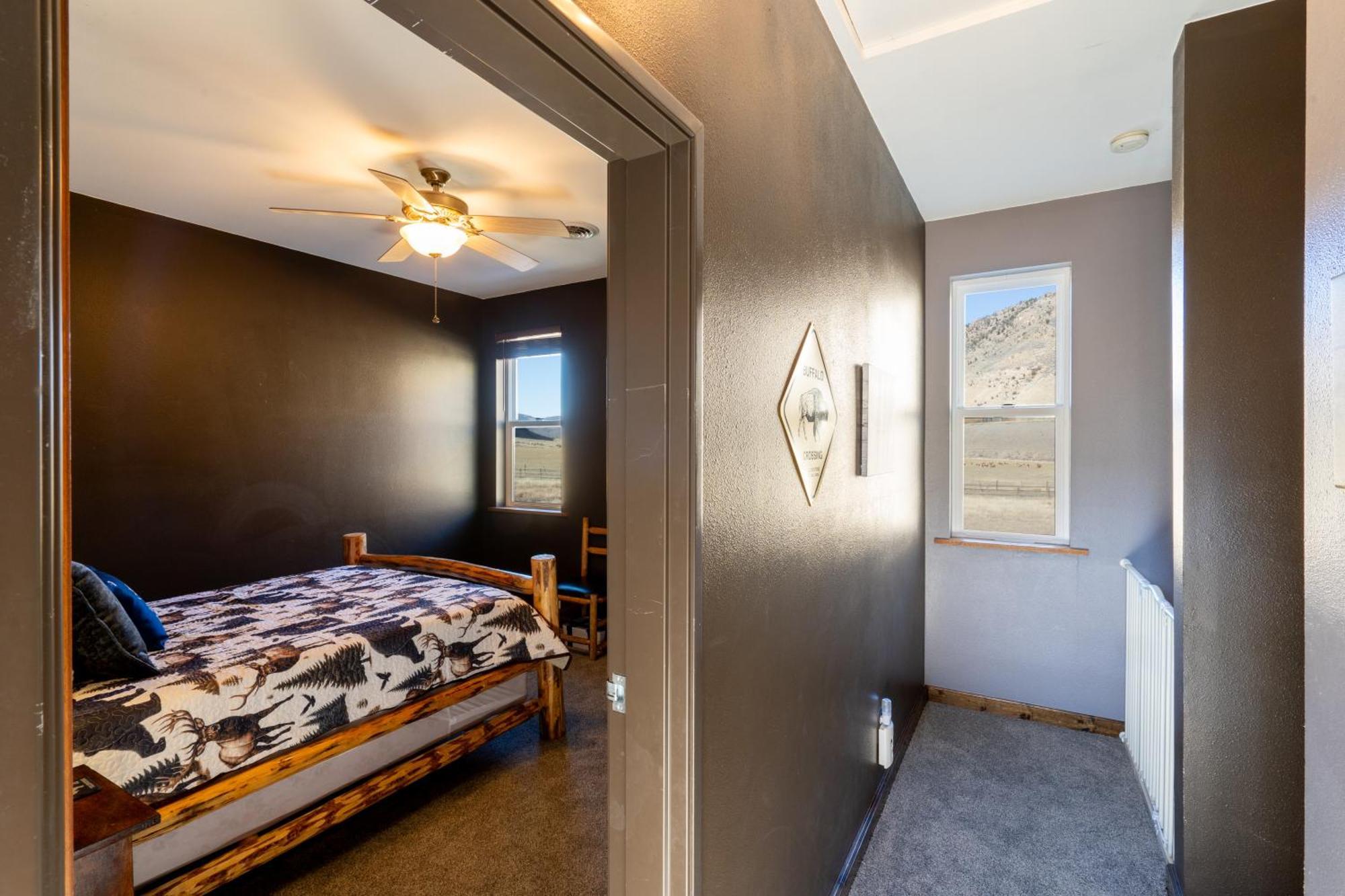 Bison Lodge - Lg Home - 2 Bedrooms - Less Than 5 Miles To Yellowstone North Entrance, Sleeps Up To 8 Gardiner Exteriér fotografie